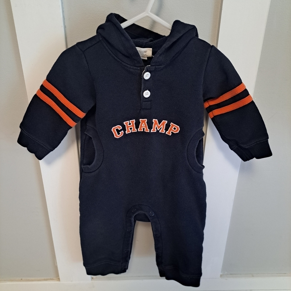 Baby Gap Navy Hooded Romper – Size 6–12 Months